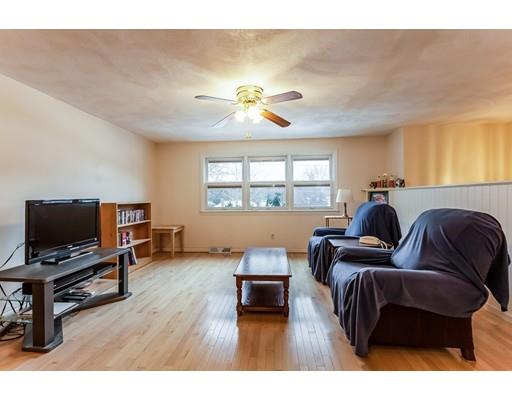 8 Greenwood Road Sharon, MA 02067 - Photo 8 of 18 Gallery Image 8
