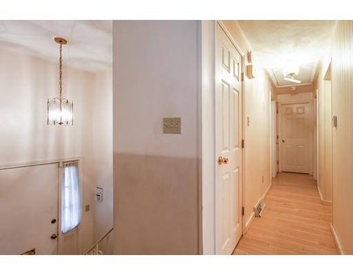 8 Greenwood Road Sharon, MA 02067 - Photo 9 of 18 Gallery Image 9