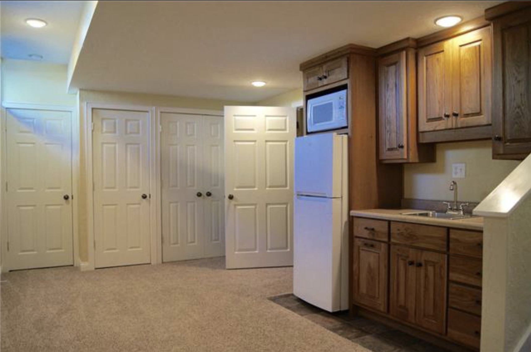 2116 South Stonebridge Road Warsaw, IN 46580 - Photo 16 of 23 Gallery Image 16