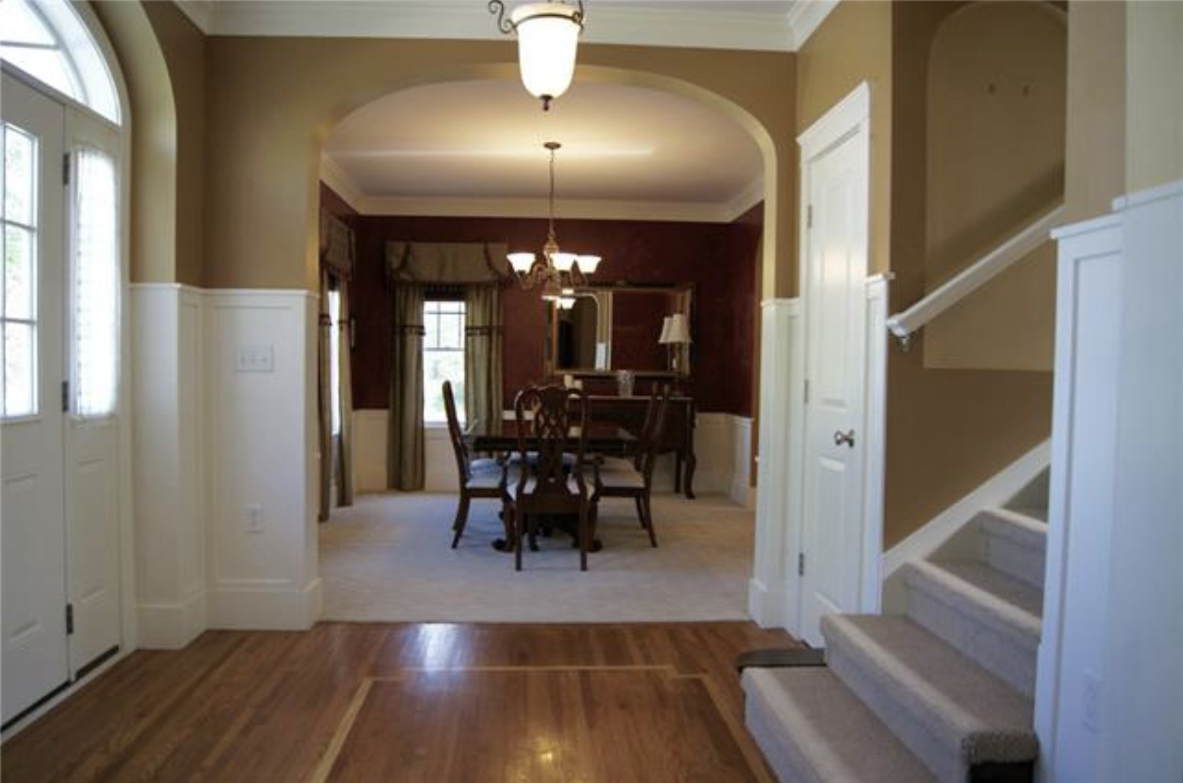2116 South Stonebridge Road Warsaw, IN 46580 - Photo 4 of 23 Gallery Image 4