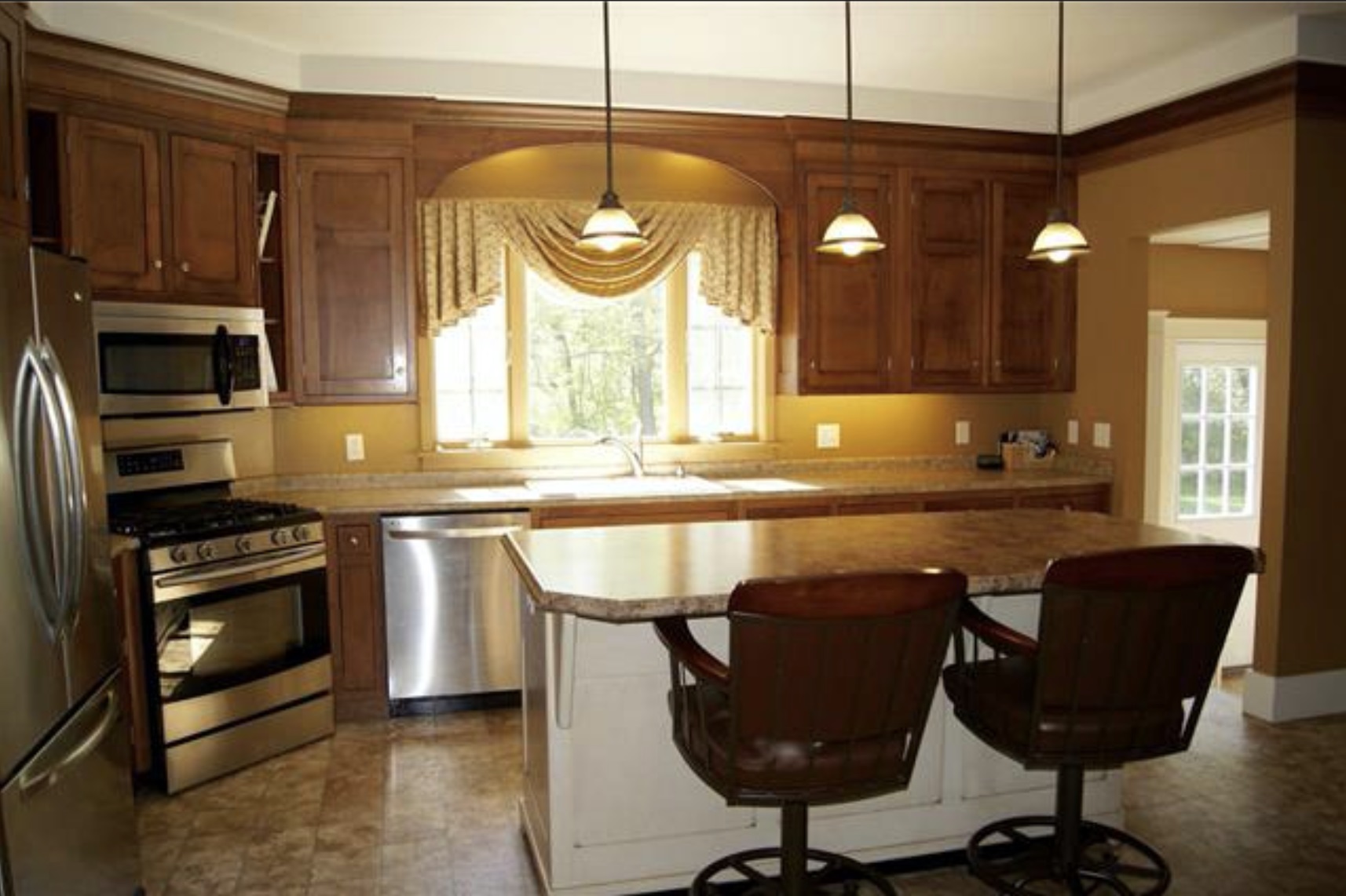2116 South Stonebridge Road Warsaw, IN 46580 - Photo 9 of 23 Gallery Image 9