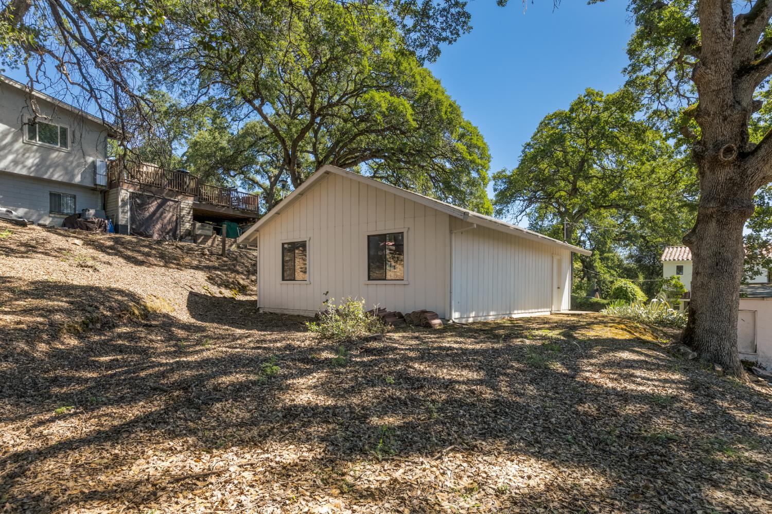 2820 Easy Street Placerville, CA 95667 - Photo 51 of 55 1300 sqft garage