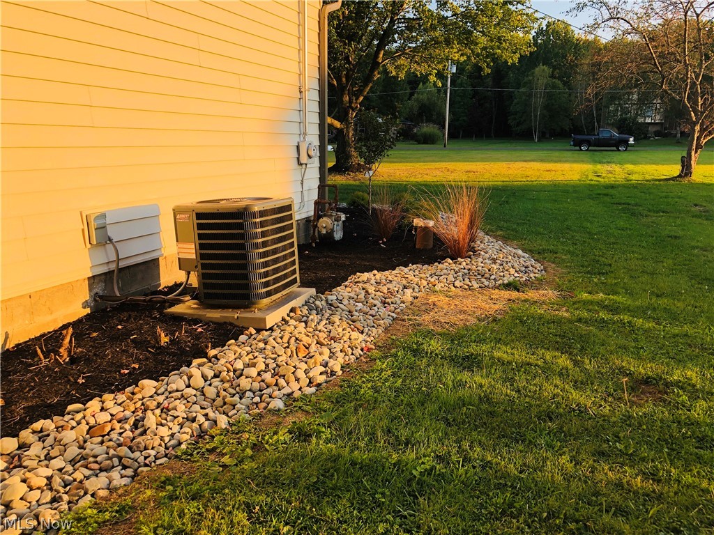 8369 Drake State Line Road Burghill, OH 44404 - Photo 11 of 35 Gallery Image 11
