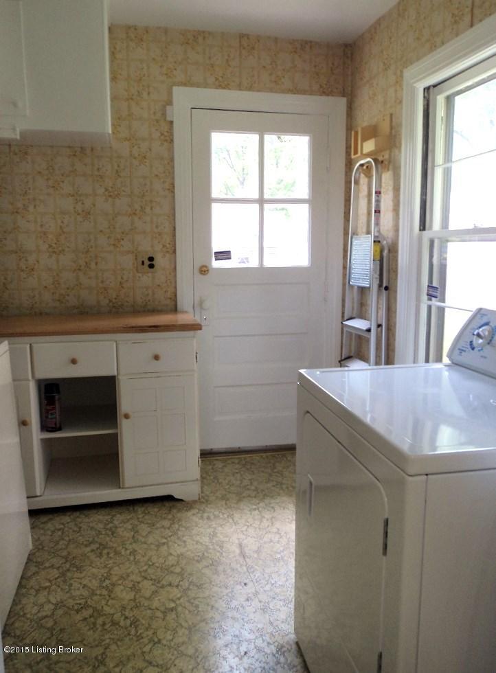 809 Palatka Road Louisville, KY 40214 - Photo 8 of 17 Another view of Kitchen