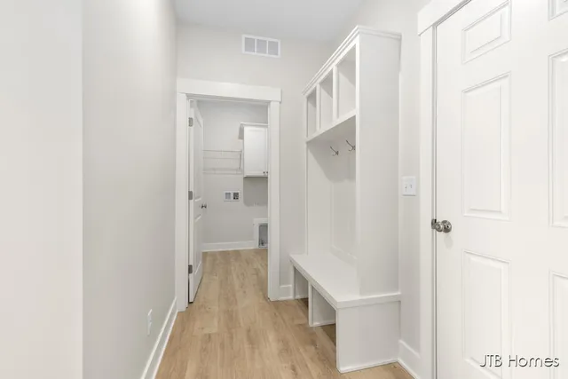 $479,900 | 7603 Brook Villa Court, Unit 17, Allendale, MI 49401