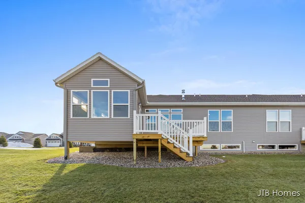 $479,900 | 7603 Brook Villa Court, Unit 17, Allendale, MI 49401