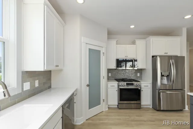 $479,900 | 7603 Brook Villa Court, Unit 17, Allendale, MI 49401