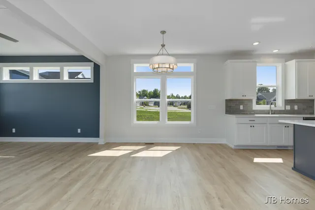 $479,900 | 7603 Brook Villa Court, Unit 17, Allendale, MI 49401