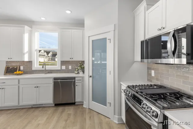 $479,900 | 7603 Brook Villa Court, Unit 17, Allendale, MI 49401