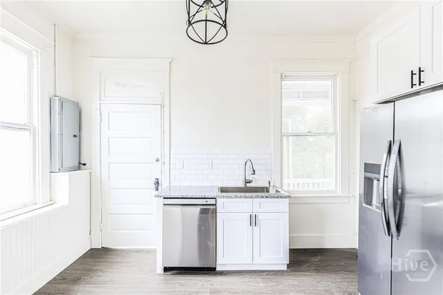 $2,400 | 316 West 40th Street, Savannah, GA 31401