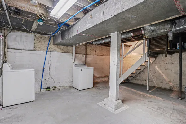 $139,900 | 947 Bellevue Place, Kalamazoo, MI 49007