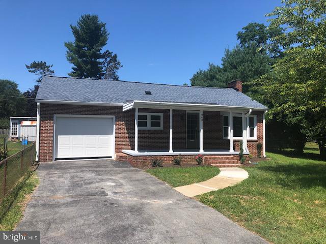 949 Linwood Road Hagerstown, MD 21740 - Photo 1 of 27 Gallery Image 1