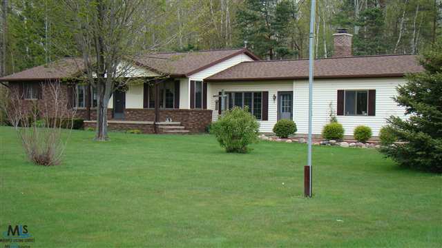 5827 Russell Road Palms, MI 48465 - Photo 1 of 3 31101900.JPG