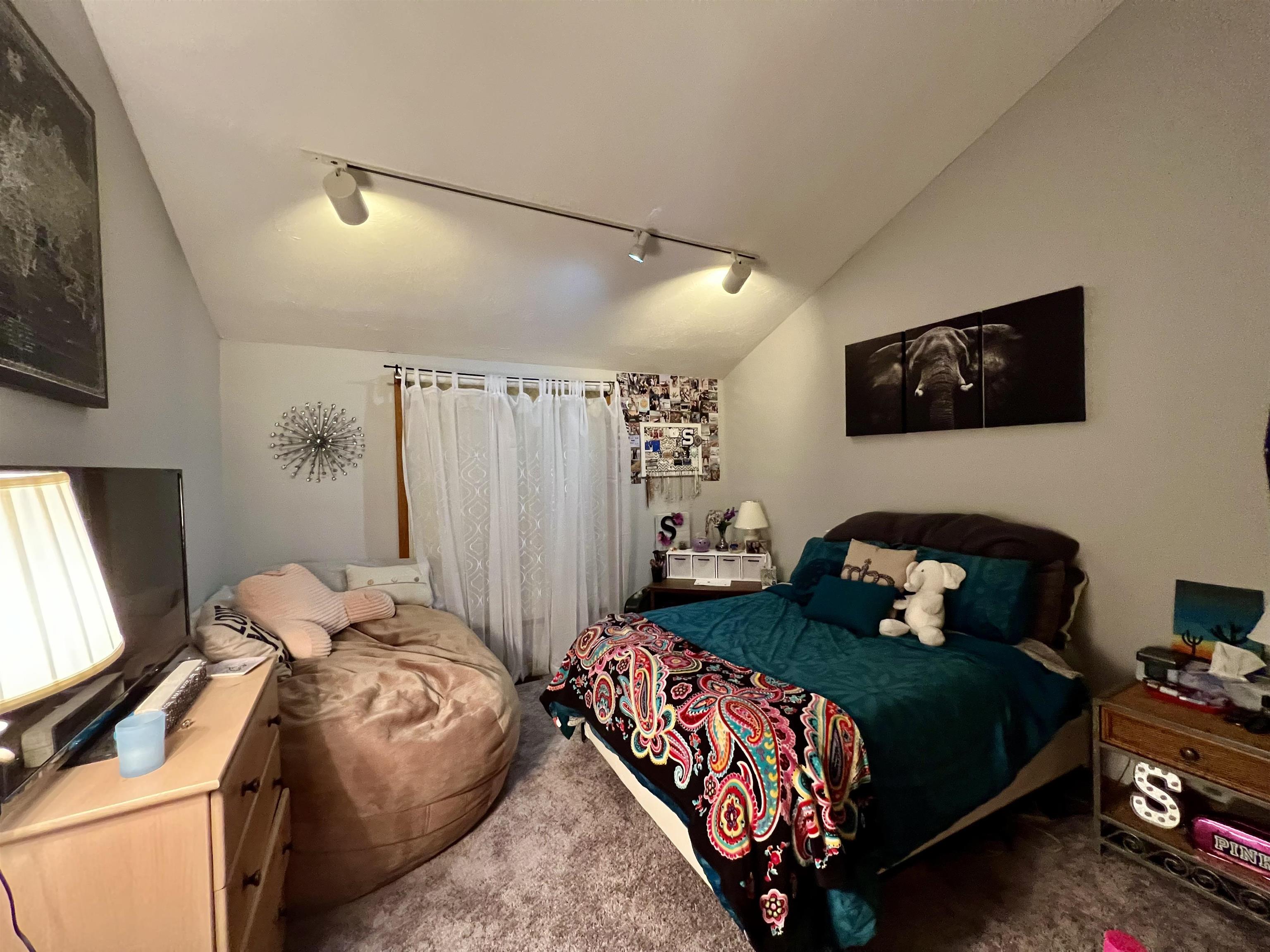 5 Tsienneto Road, Unit 53 Derry, NH 03038 - Photo 24 of 32
