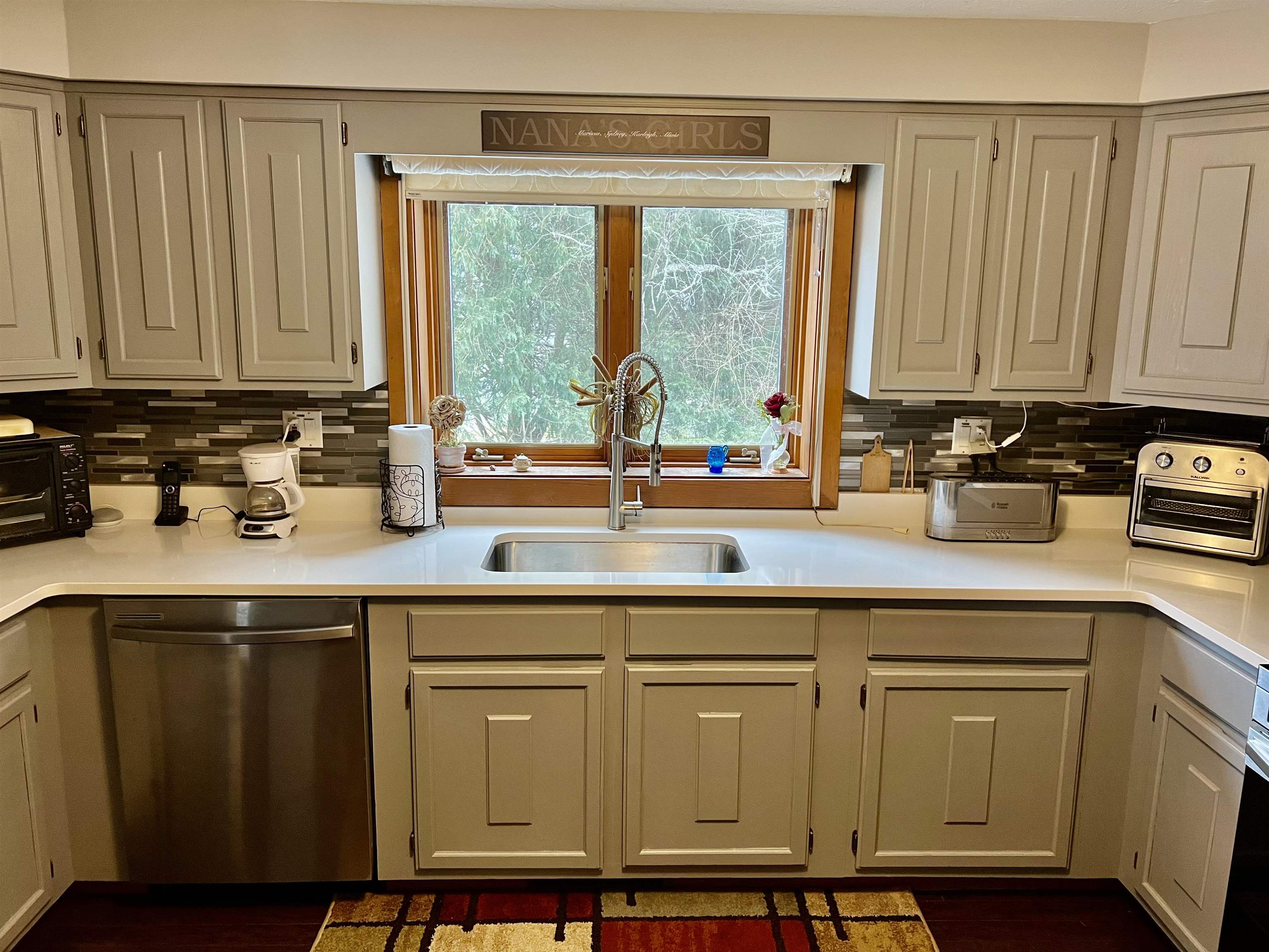 5 Tsienneto Road, Unit 53 Derry, NH 03038 - Photo 3 of 32