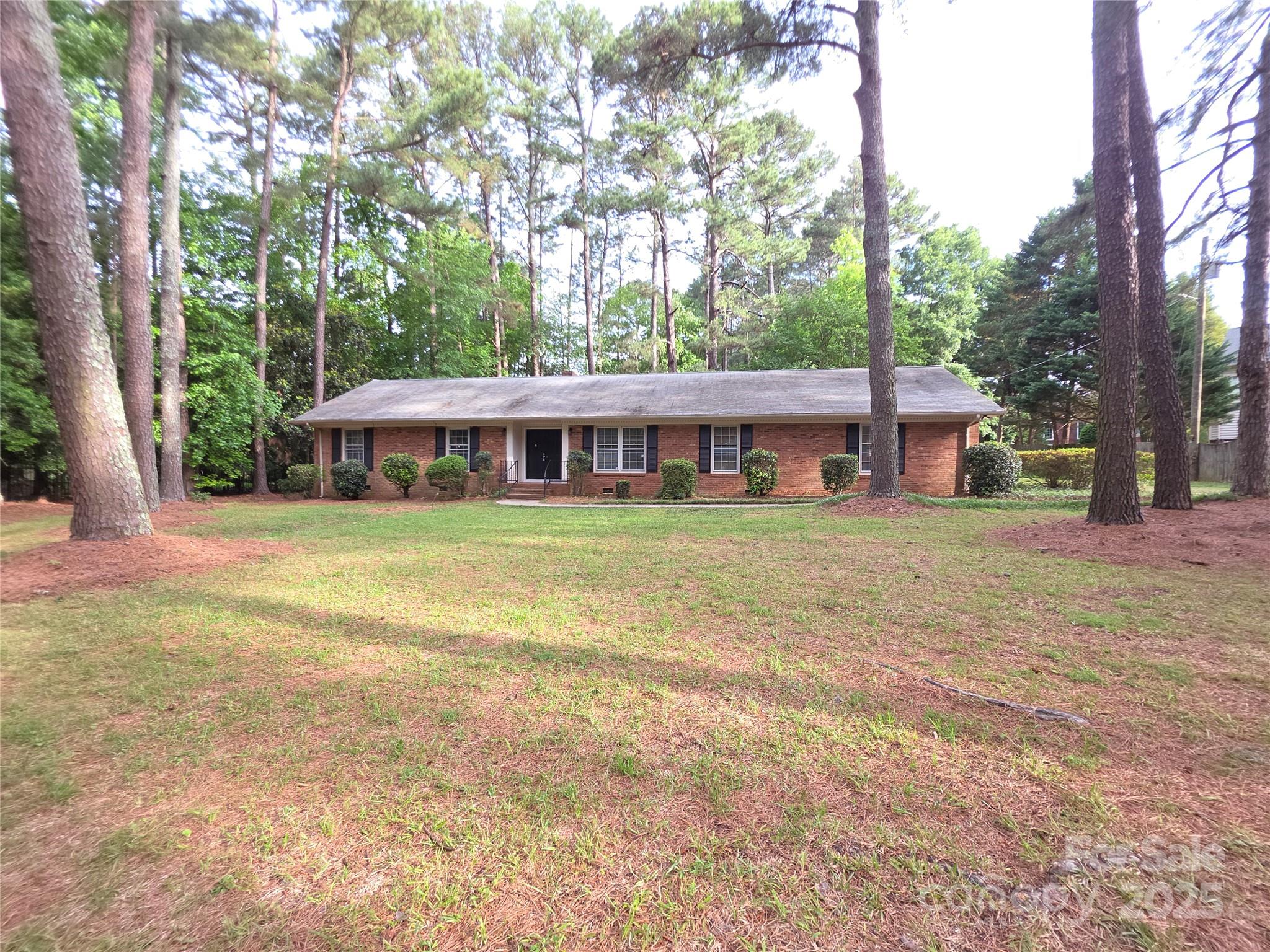 3316 McKee Road Charlotte, NC 28270 - Photo 2 of 29