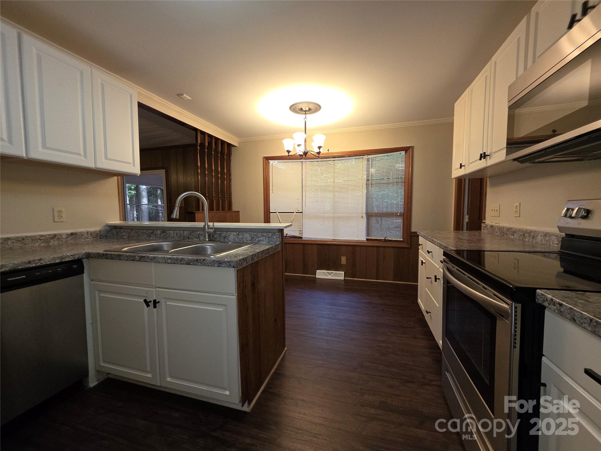 3316 McKee Road Charlotte, NC 28270 - Photo 10 of 29