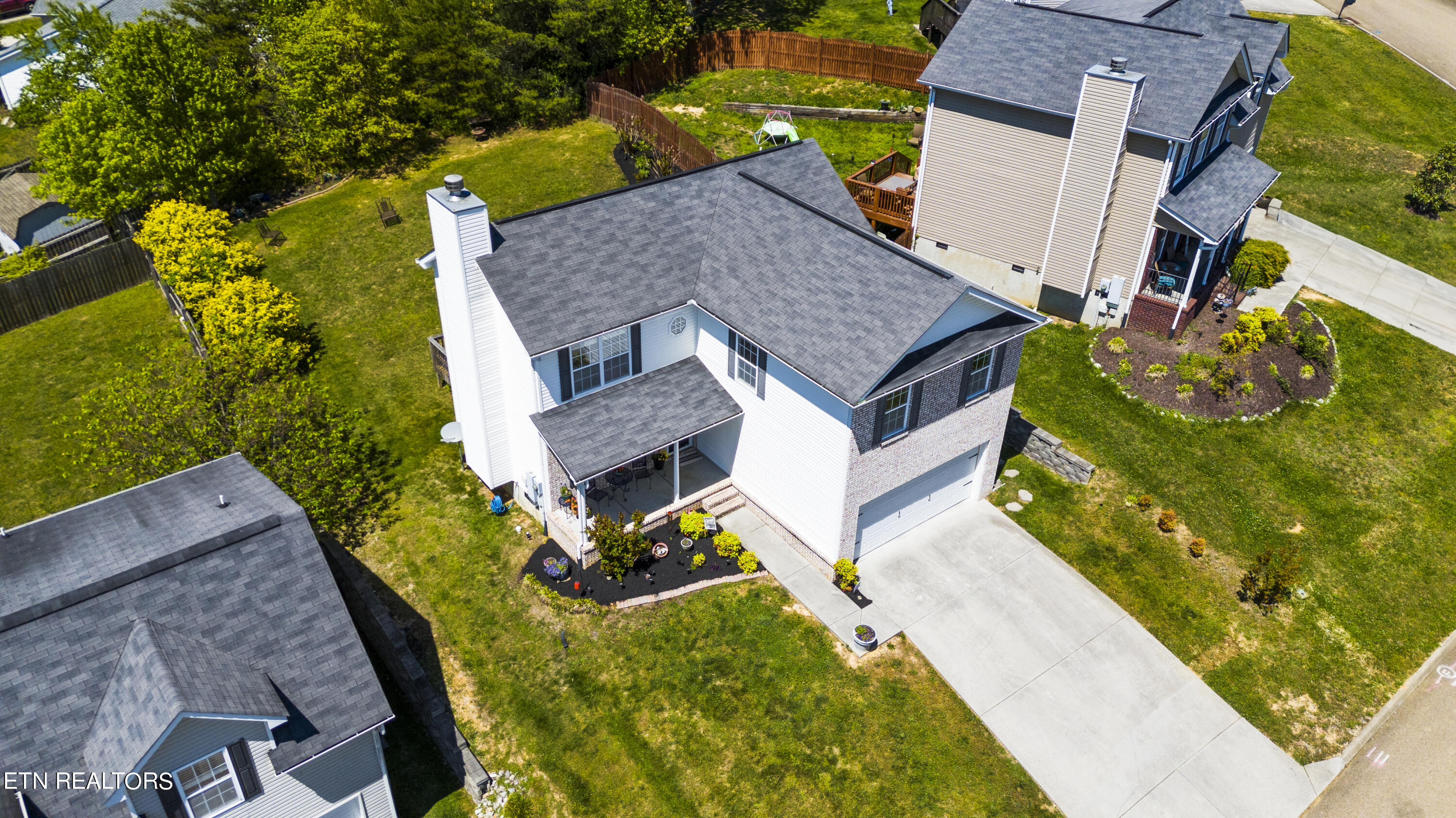 4915 Falling Star Lane Powell, TN 37849 - Photo 35 of 37 IMG_0176