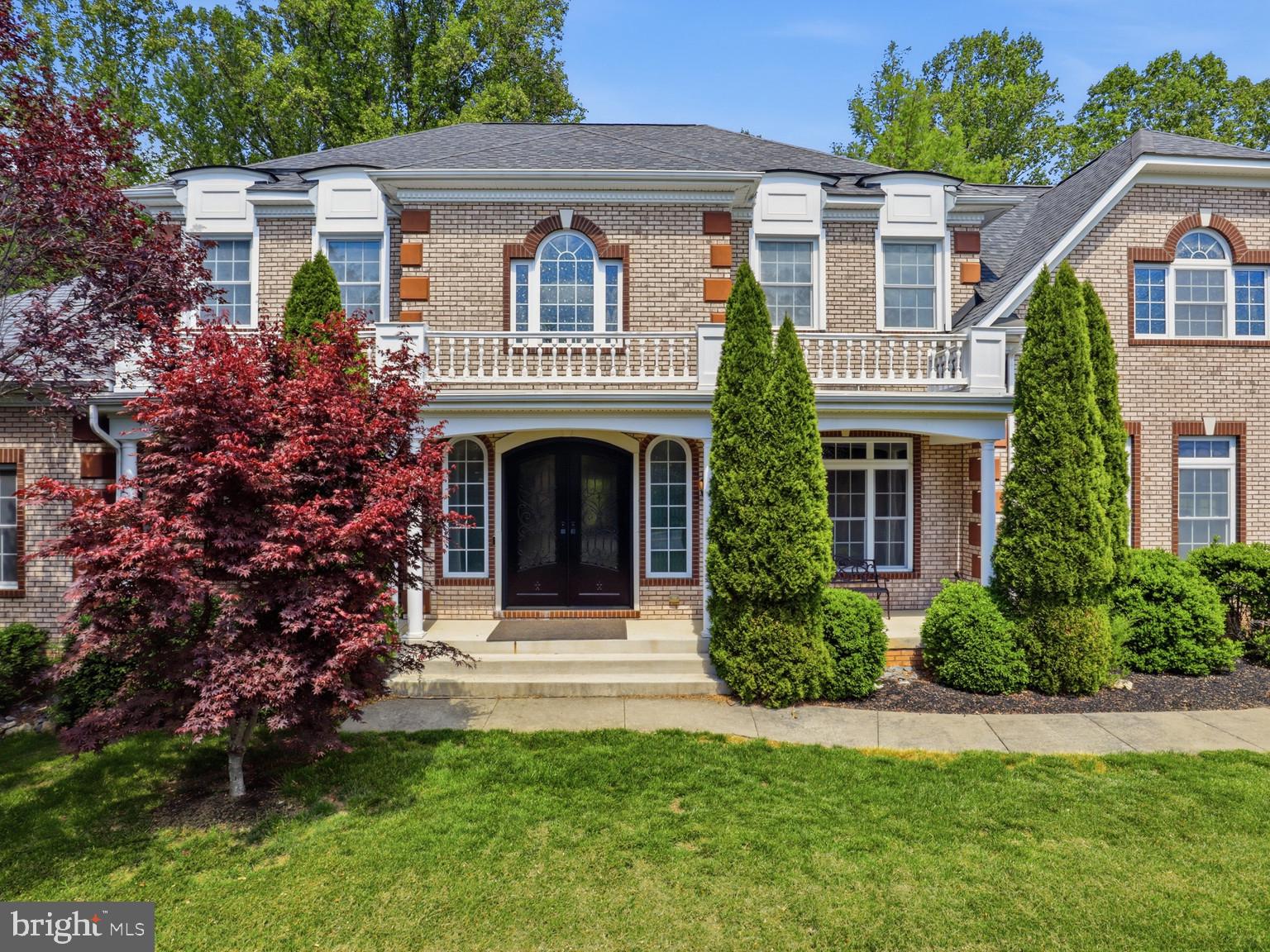 7501 Clifton Road Clifton, VA 20124 - Photo 6 of 93 Front View