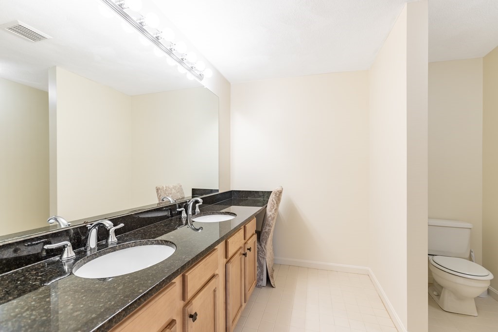 16 Deer Path, Unit 4 Maynard, MA 01754 - Photo 12 of 23
