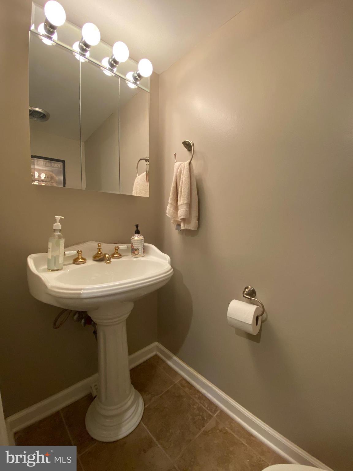 8496 Stonewall Road Manassas, VA 20110 - Photo 25 of 26 Basement half bath