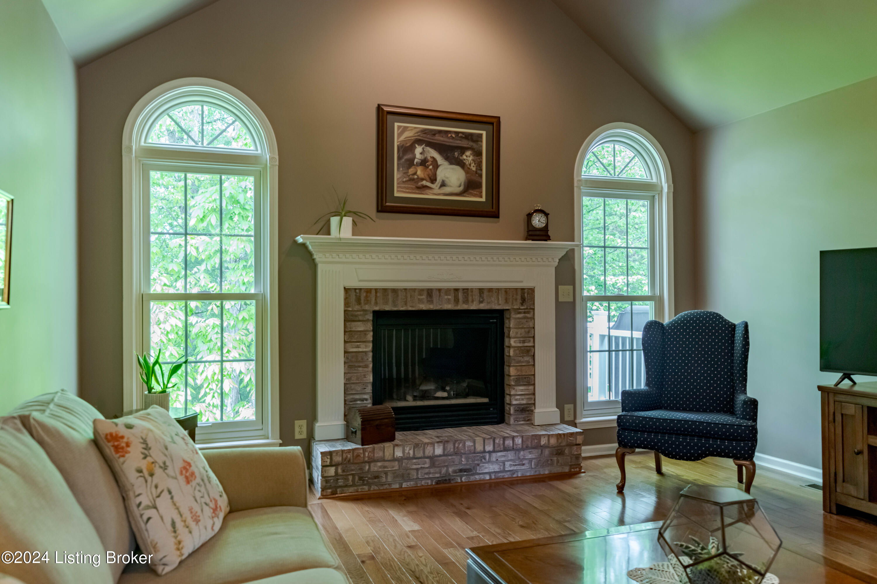 988 Radcliff Road Smithfield, KY 40068 - Photo 13 of 46 DSC09684