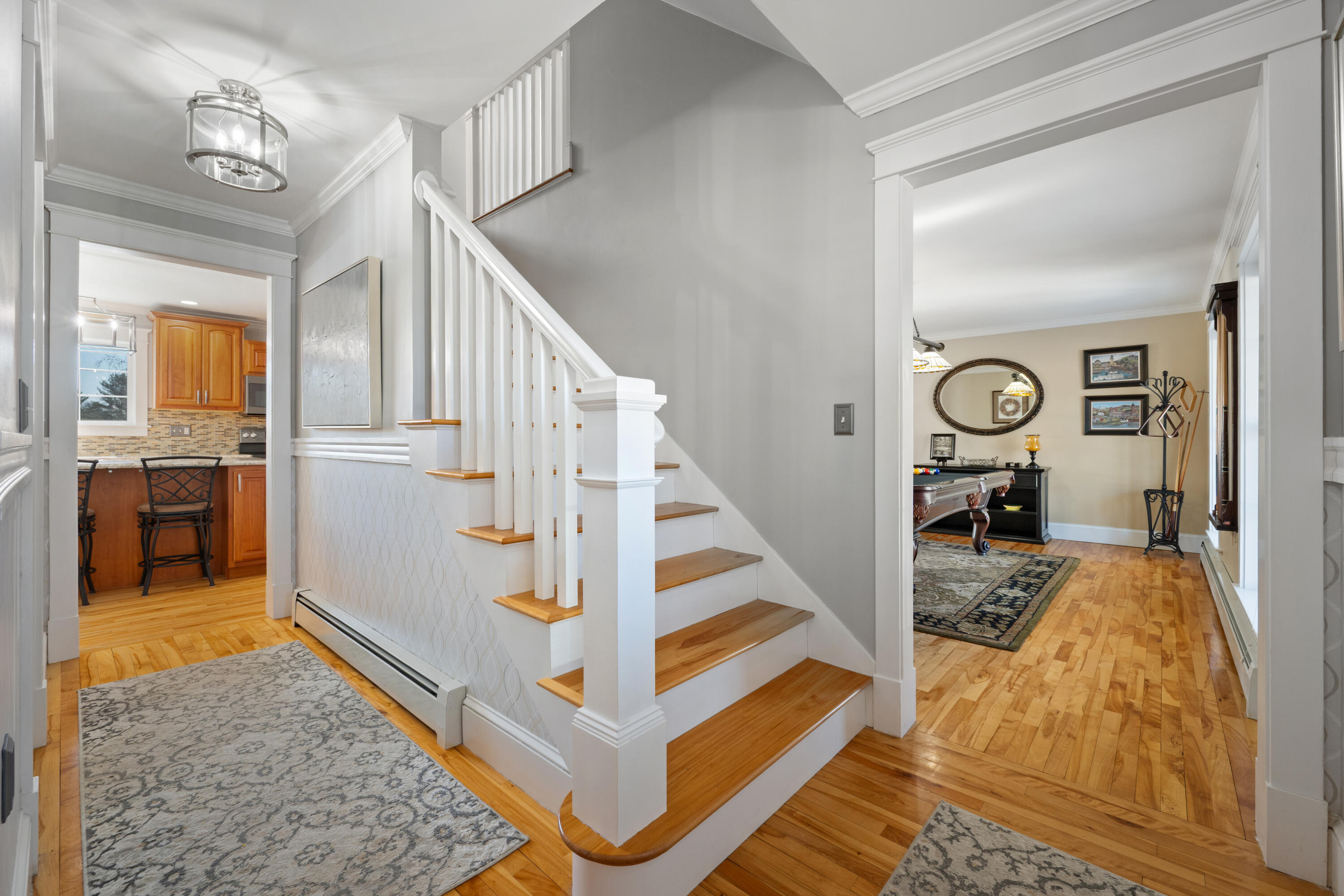 192 Laurel Circle Bangor, ME 04401 - Photo 25 of 85 051-Foyer