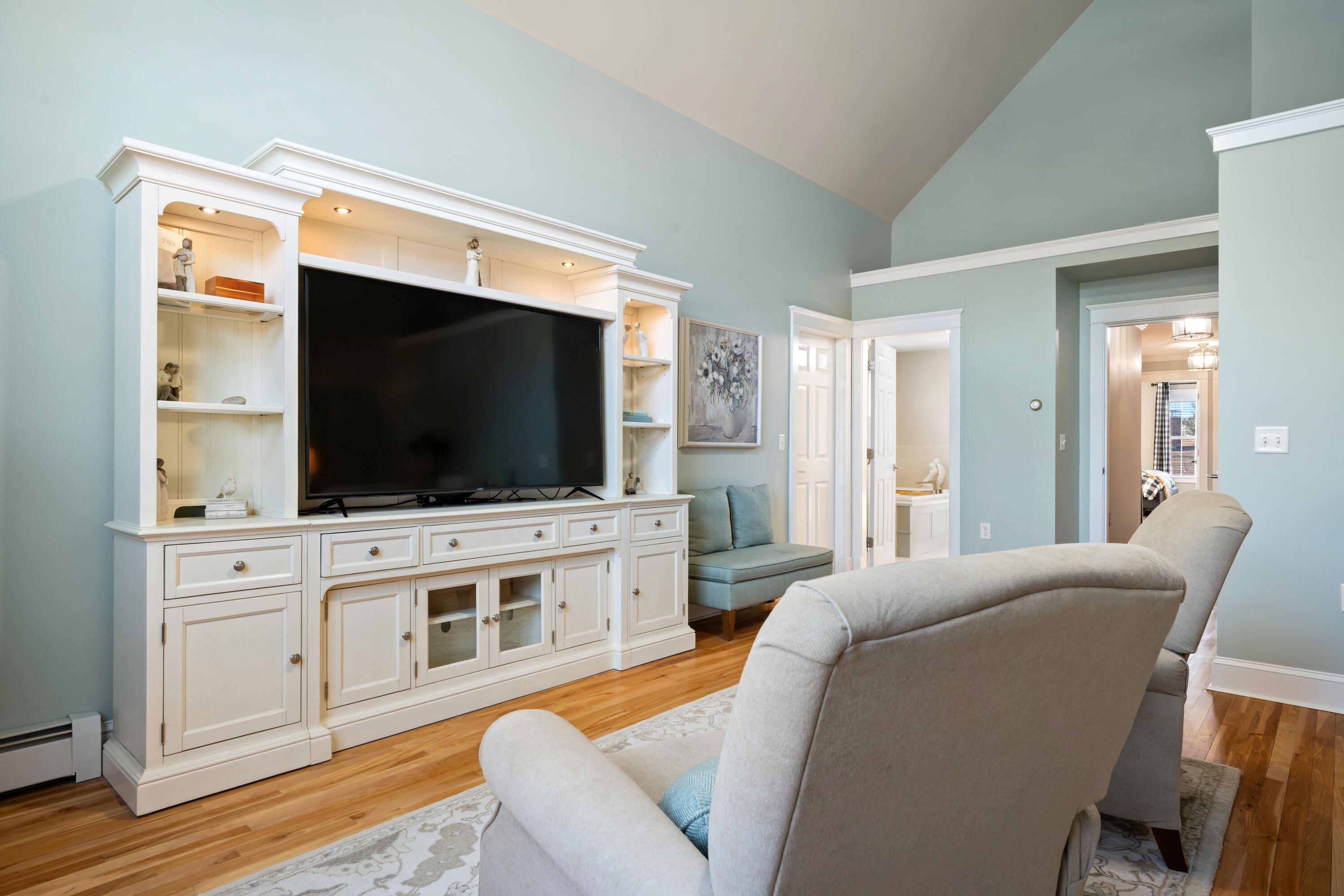 192 Laurel Circle Bangor, ME 04401 - Photo 35 of 85 061-Primary Bedroom