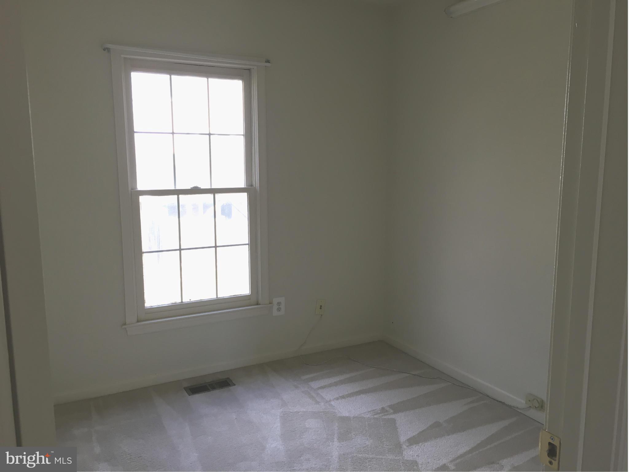 7692 Northern Oaks Court Springfield, VA 22153 - Photo 17 of 30 Bedroom 02