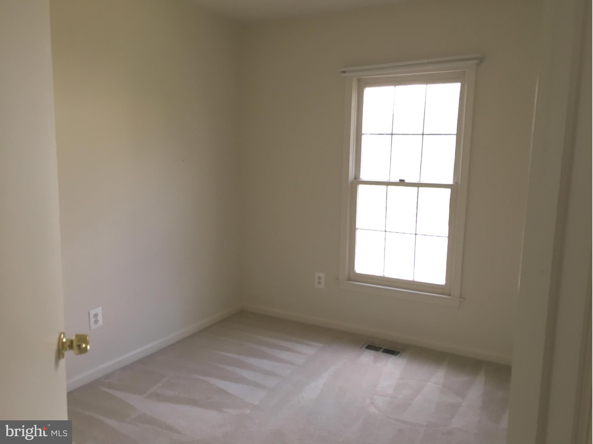 7692 Northern Oaks Court Springfield, VA 22153 - Photo 19 of 30 Bedroom 03