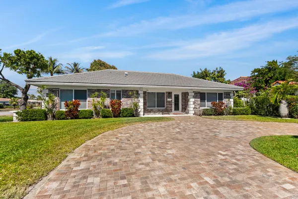 $9,000 | 401 Northeast 10th Terrace, Boca Raton, FL 33432