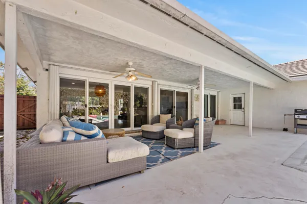 $9,000 | 401 Northeast 10th Terrace, Boca Raton, FL 33432