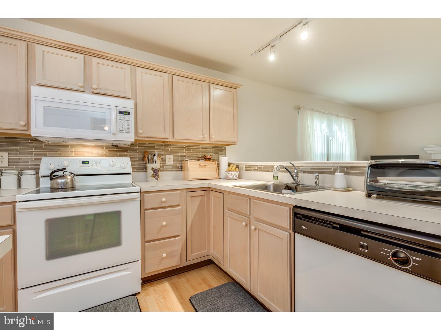 381 Sapling Way Atco, NJ 08004 - Photo 10 of 25 Gallery Image 10