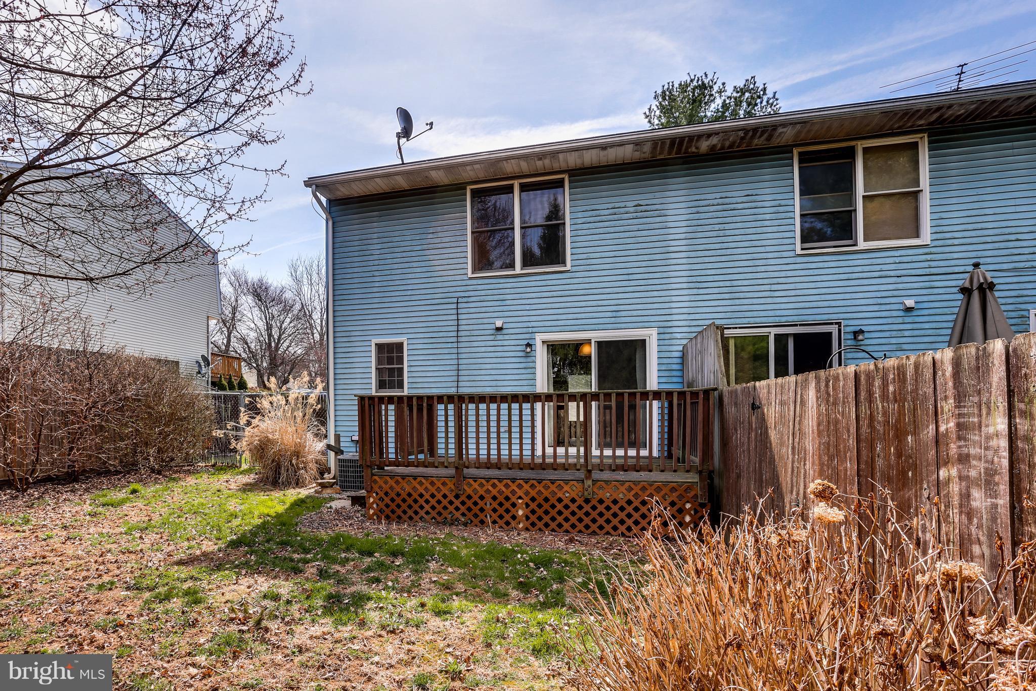 114 South Ralph Street Westminster, MD 21157 - Photo 22 of 23 Exterior (Rear)