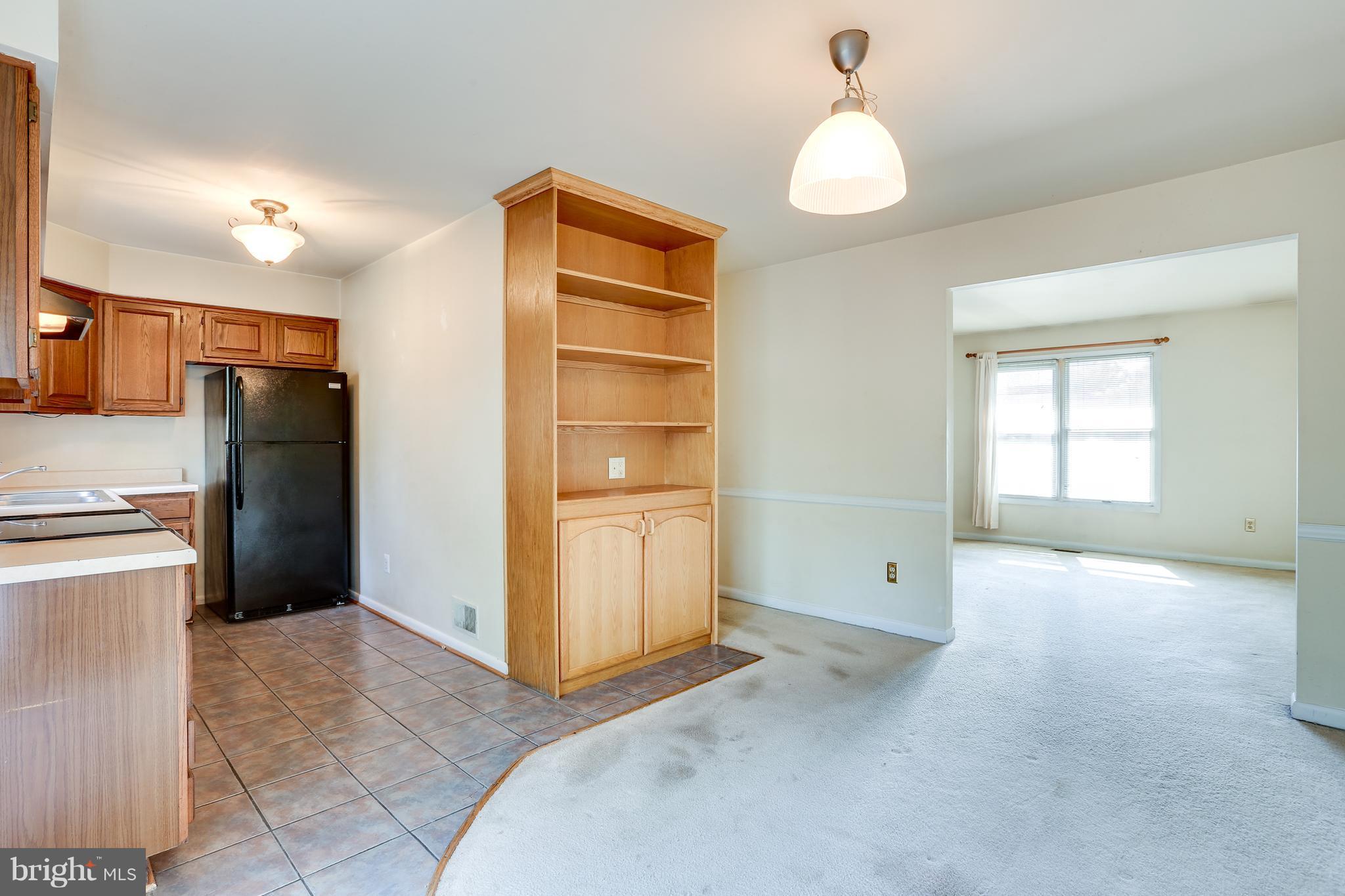114 South Ralph Street Westminster, MD 21157 - Photo 8 of 23 Interior (General)
