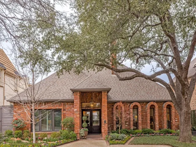 $1,495,000 | 4 Duncannon Court, Dallas, TX 75225