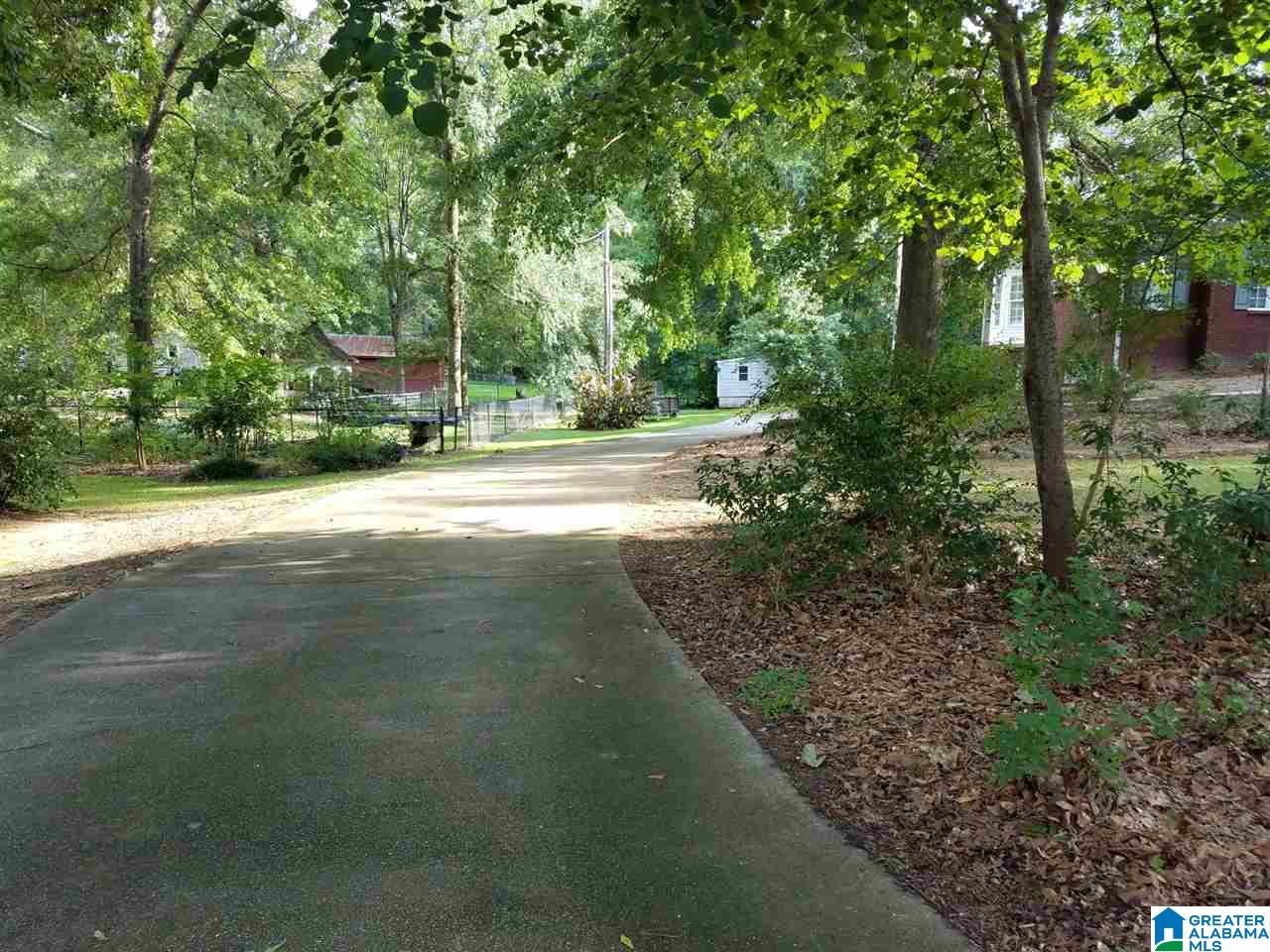 2108 Springdale Road Bessemer, AL 35022 - Photo 26 of 32