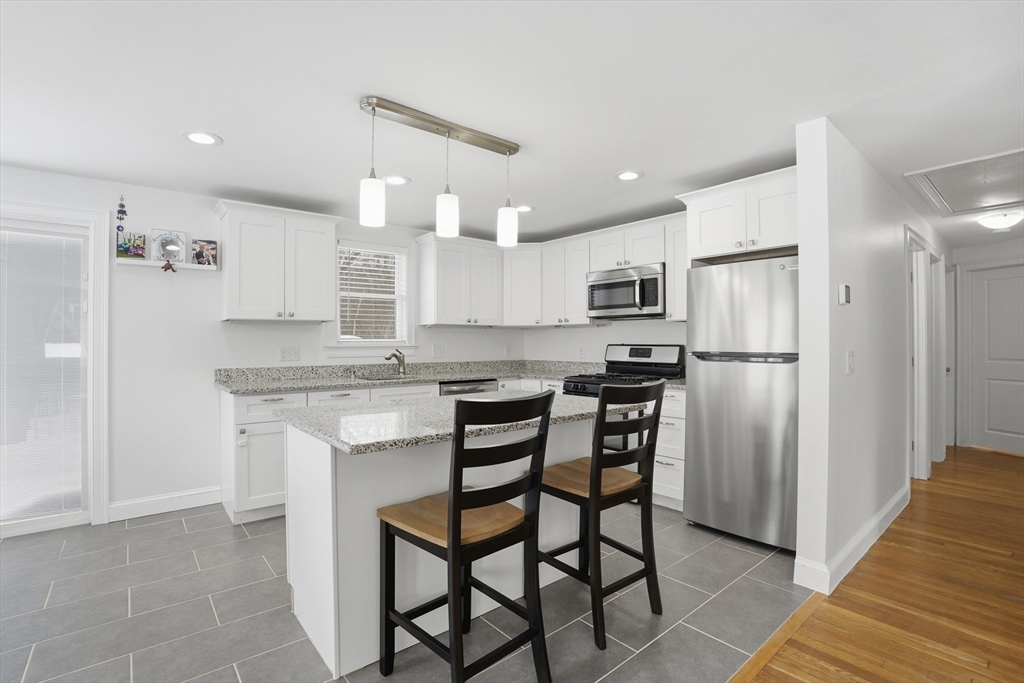 2 Hemenway Road Framingham, MA 01701 - Photo 12 of 33