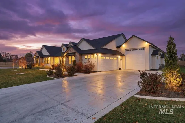 $1,800,000 | 5906 North Schumann Avenue, Meridian, ID 83646