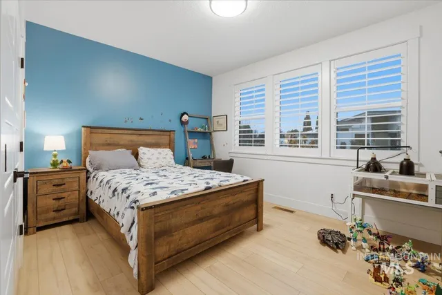 $1,800,000 | 5906 North Schumann Avenue, Meridian, ID 83646