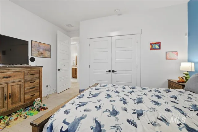 $1,800,000 | 5906 North Schumann Avenue, Meridian, ID 83646