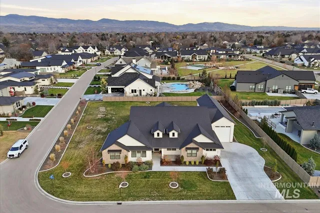 $1,800,000 | 5906 North Schumann Avenue, Meridian, ID 83646