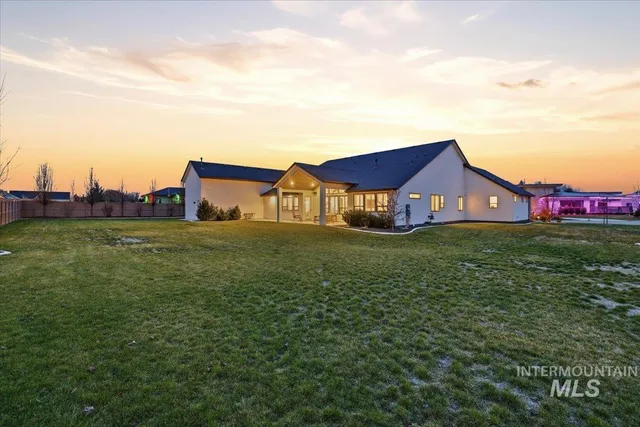 $1,800,000 | 5906 North Schumann Avenue, Meridian, ID 83646