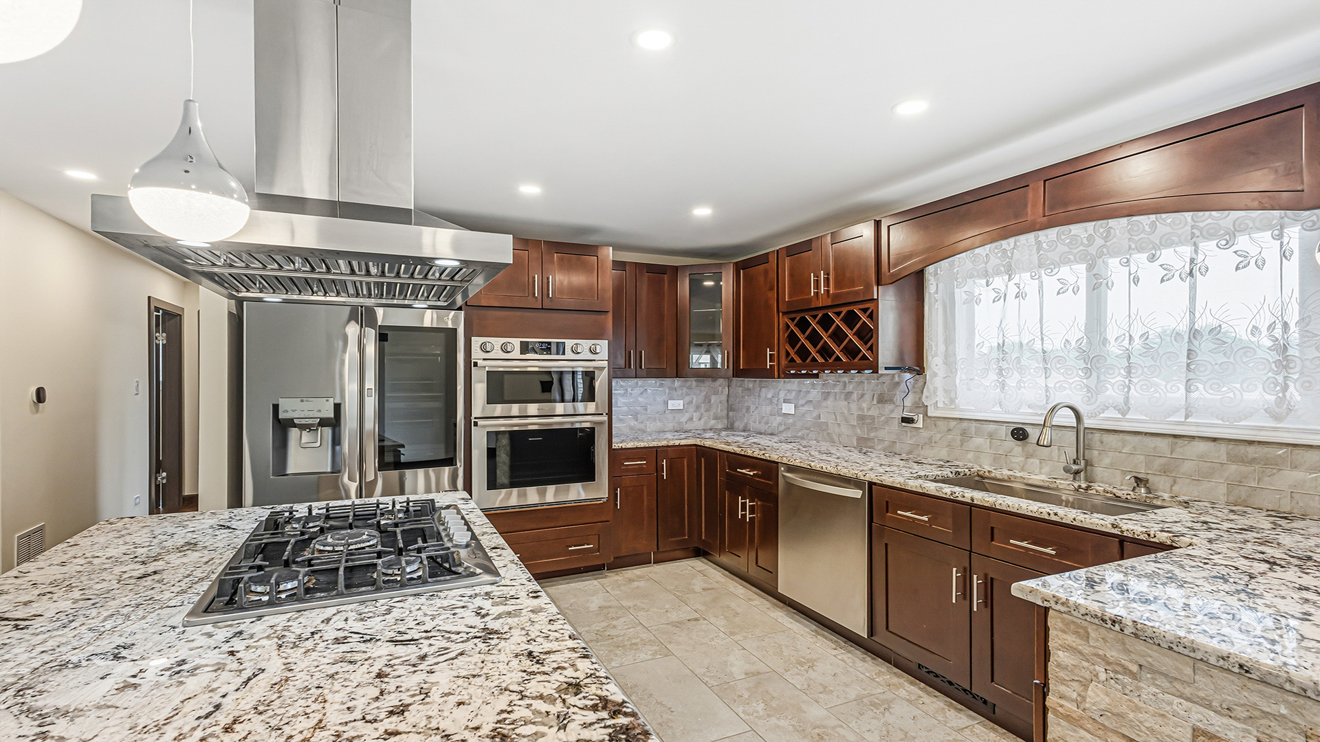 1770 North Newport Road Hoffman Estates, IL 60169 - Photo 14 of 50