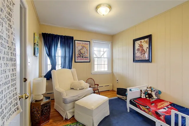 $3,650 | 16 South Drive, Middletown, RI 02842