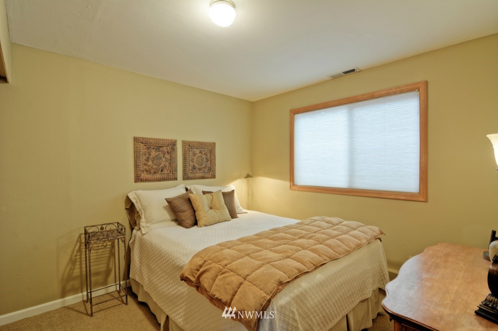 2510 184th Place Southeast Bothell, WA 98012 - Photo 14 of 25 Gallery Image 14