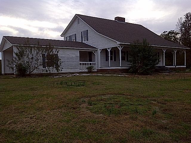 1820 Duncan Road Commerce, GA 30530 - Photo 1 of 1