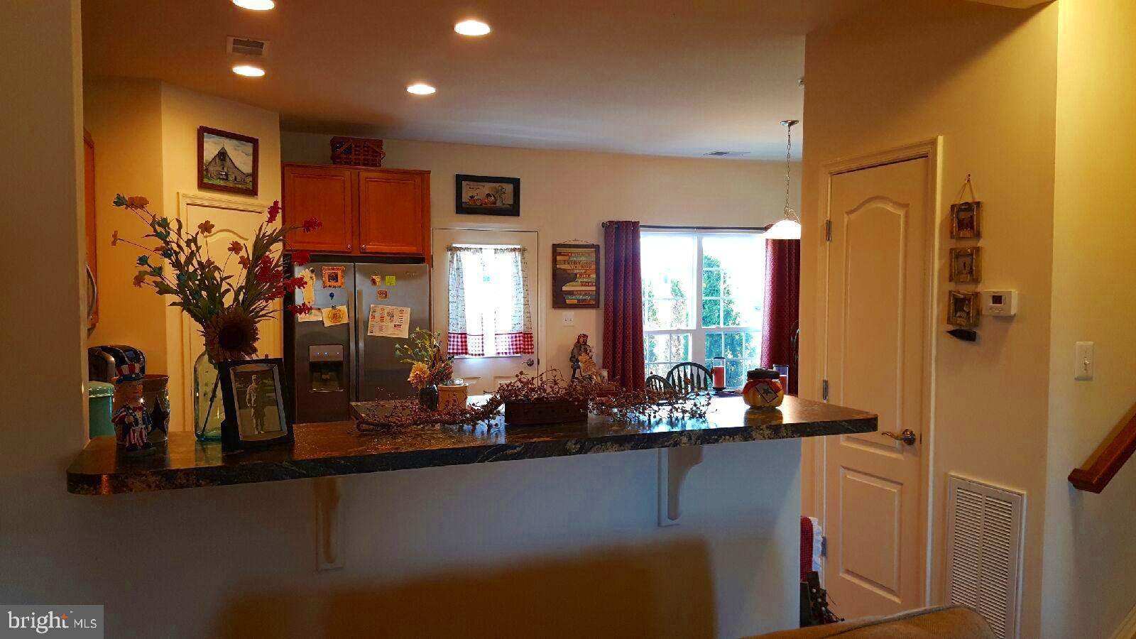118 Ran Rue Drive Martinsburg, WV 25403 - Photo 2 of 11 Gallery Image 2