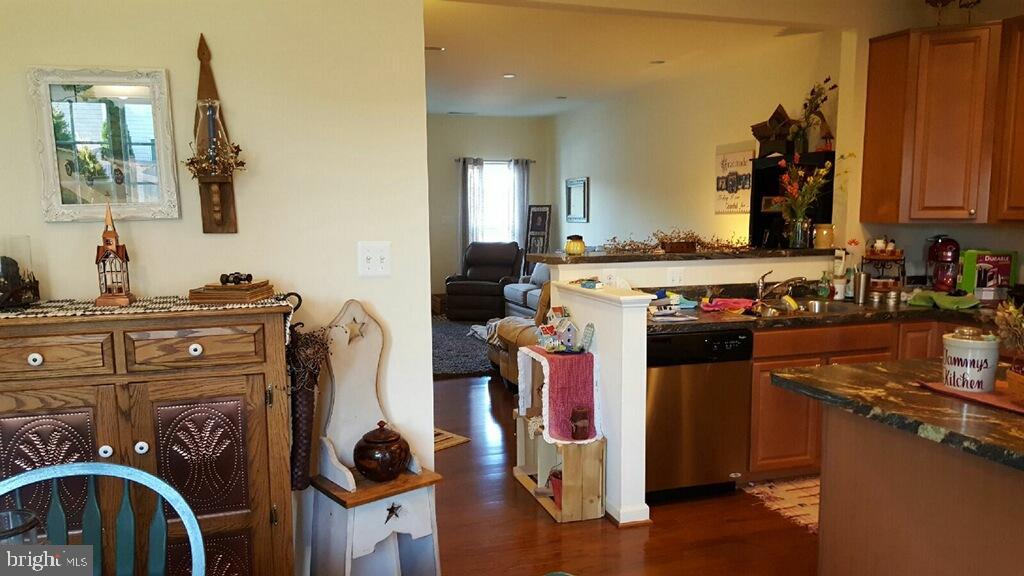 118 Ran Rue Drive Martinsburg, WV 25403 - Photo 6 of 11 Gallery Image 6