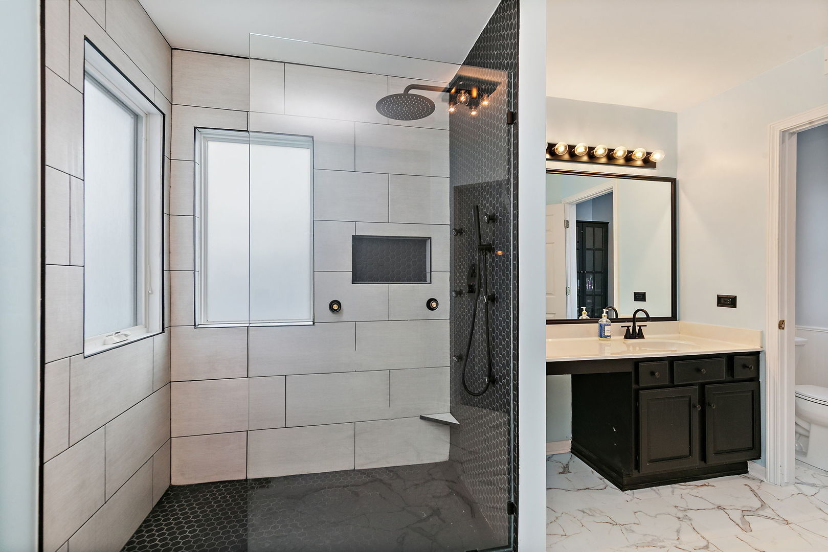 325 Stonegate Road Algonquin, IL 60102 - Photo 20 of 28 Gallery Image 20